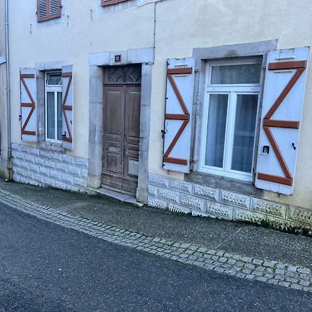 Studette Fonctionnelle Bonnes * Eaux-Bonnes